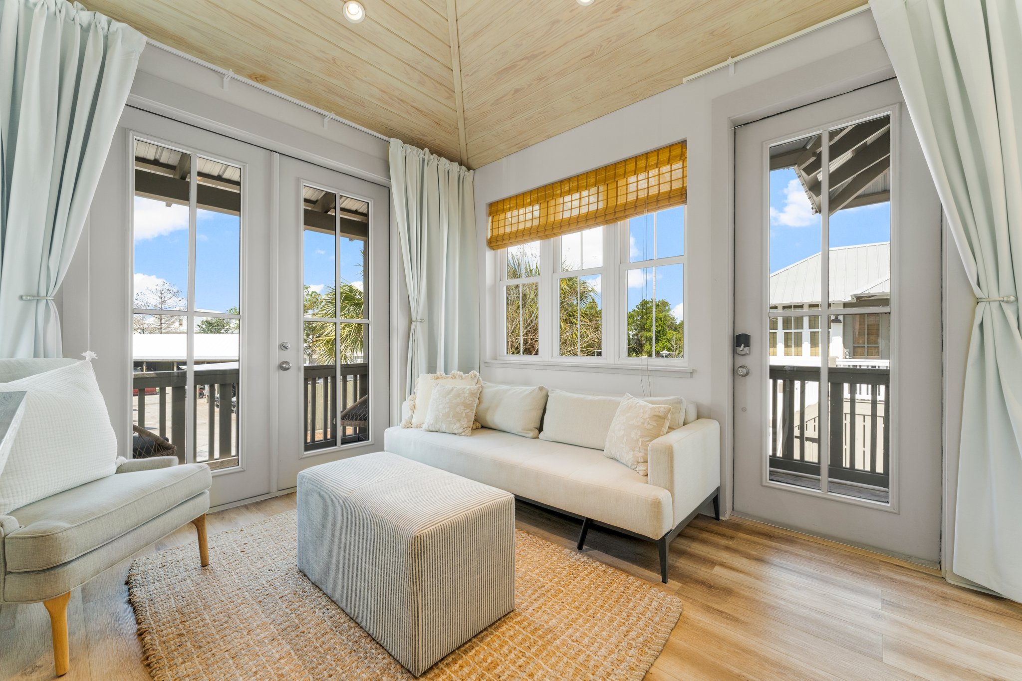 Simple Luxury Retreats, photo 1